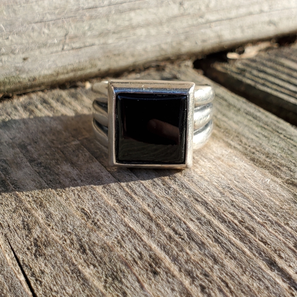 James Avery Onyx Ring. 9.5